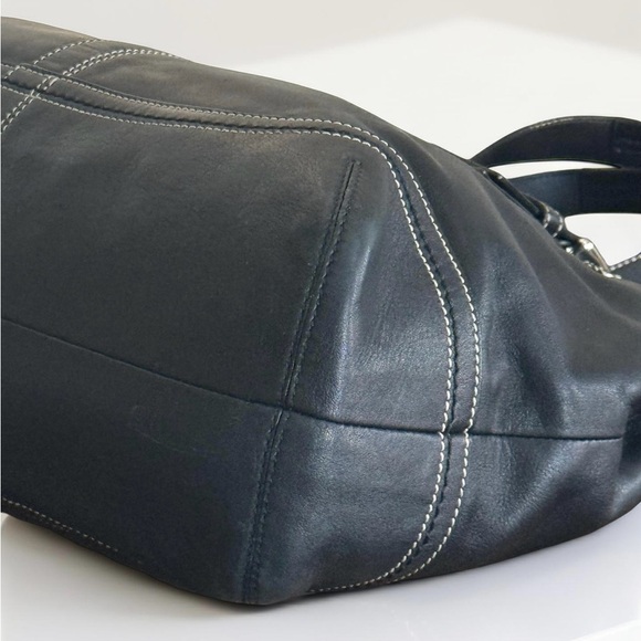 Authentic Coach Black Leather Soho Carryall Tote Bag! - Picture 6 of 15